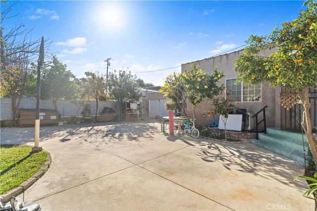 2843 Meeker, El Monte, CA 91732