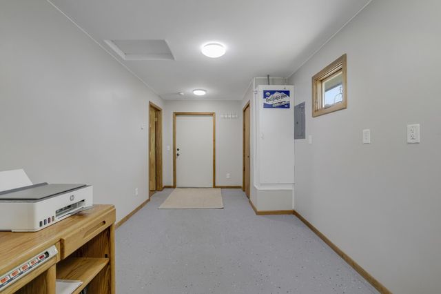 2890 Zanzibar Lane N, Plymouth, MN 55447