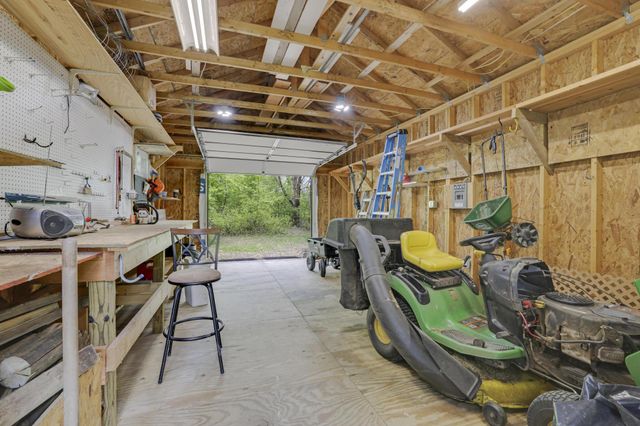 2890 Zanzibar Lane N, Plymouth, MN 55447