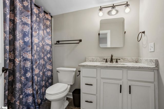 22 2nd Avenue, Greenville, SC 29609