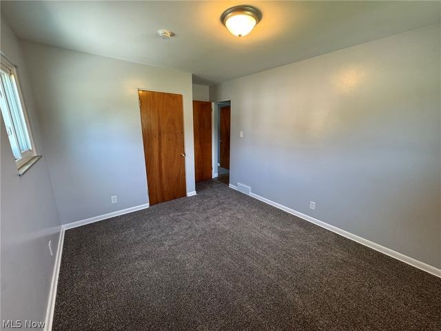 1168 Everbright Drive, Uniontown, OH 44685