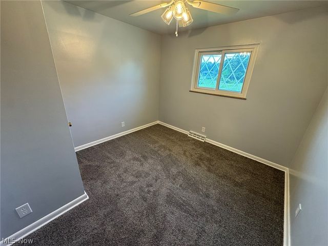 1168 Everbright Drive, Uniontown, OH 44685