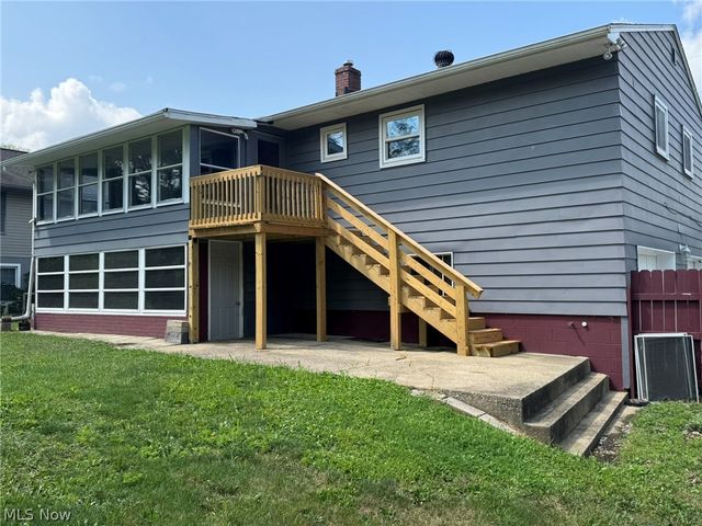 1168 Everbright Drive, Uniontown, OH 44685