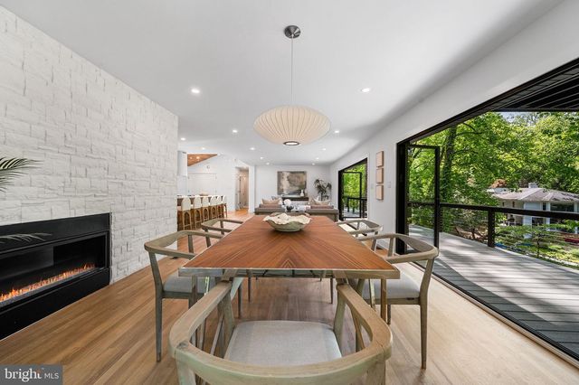 3804 LAKEVIEW TER, Falls Church, VA 22041