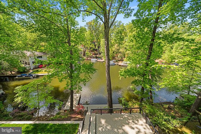 3804 LAKEVIEW TER, Falls Church, VA 22041