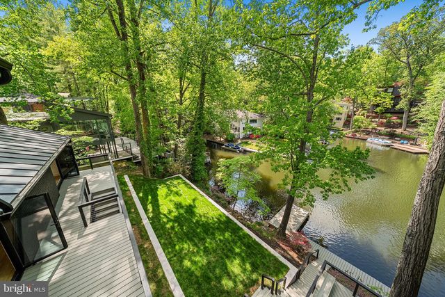 3804 LAKEVIEW TER, Falls Church, VA 22041