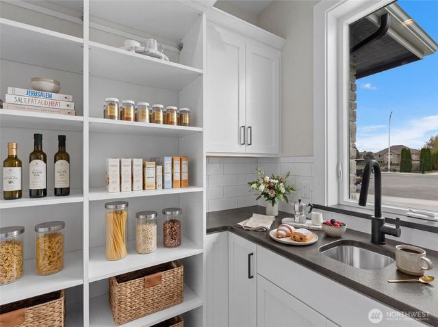 2244 Brinley Court, East Wenatchee, WA 98802