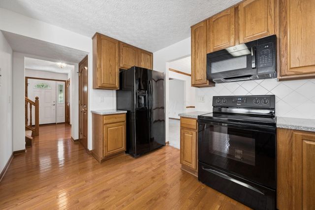 5935 Hampton Corners S, Hilliard, OH 43026