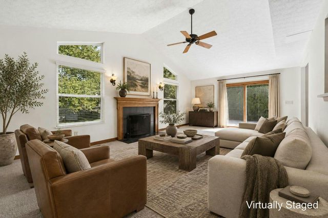 5935 Hampton Corners S, Hilliard, OH 43026