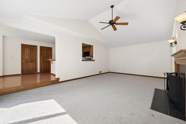 5935 Hampton Corners S, Hilliard, OH 43026