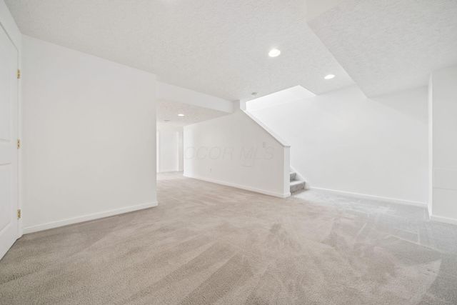 5935 Hampton Corners S, Hilliard, OH 43026