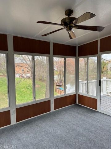 3412 Lochurst Court, Pfafftown, NC 27040