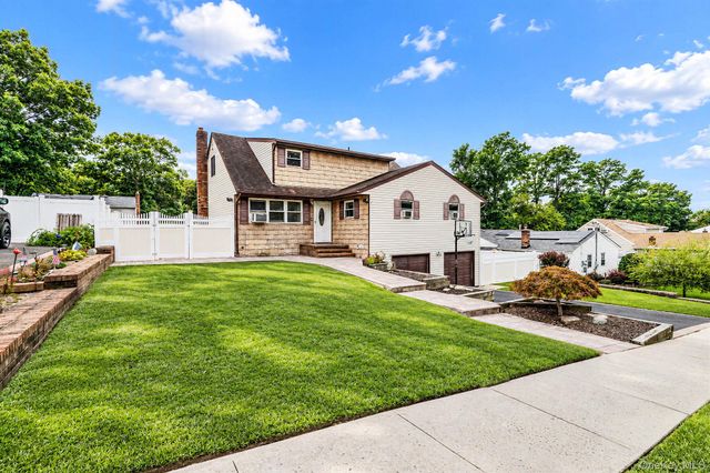 12 Carston Street, Selden, NY 11784