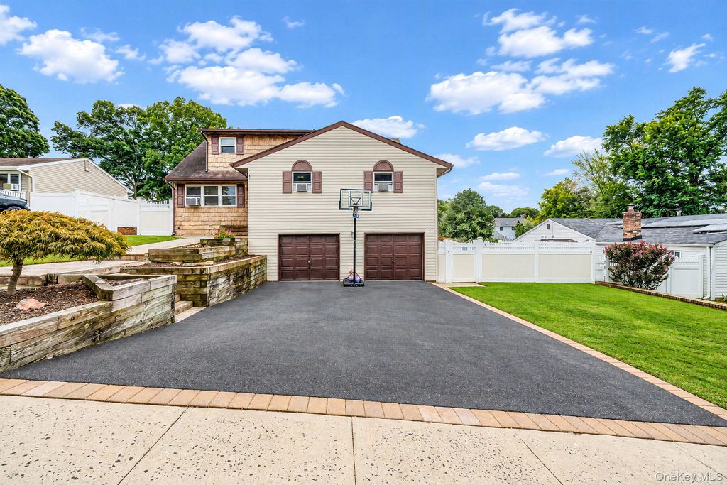 12 Carston Street, Selden, NY 11784 — photo 2