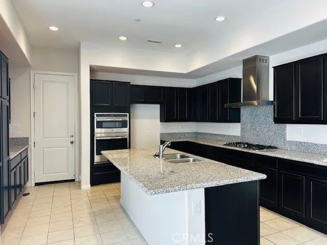140 Spectacle, Irvine, CA 92618