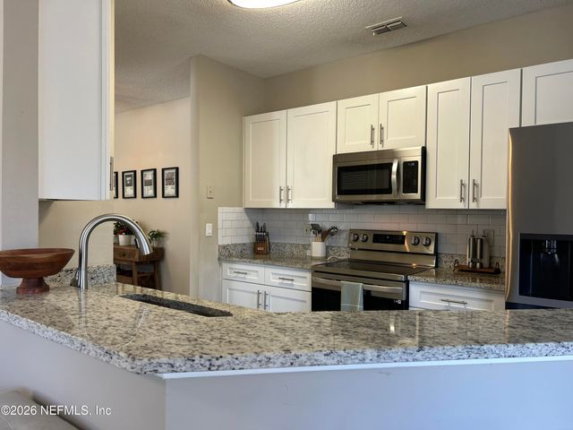 267 CARRIANN COVE Court, Jacksonville, FL 32225