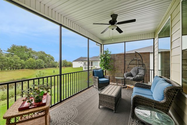 1585 NW Parkside Lane, Waukee, IA 50263