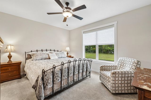 1585 NW Parkside Lane, Waukee, IA 50263