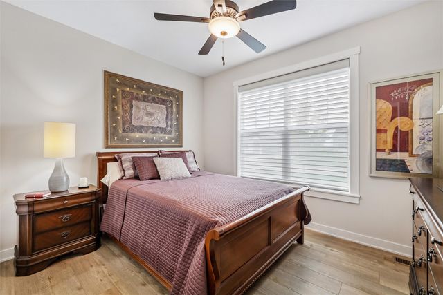 1585 NW Parkside Lane, Waukee, IA 50263