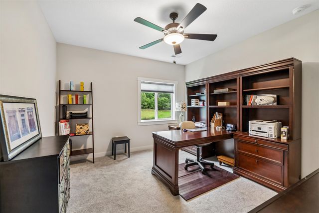 1585 NW Parkside Lane, Waukee, IA 50263