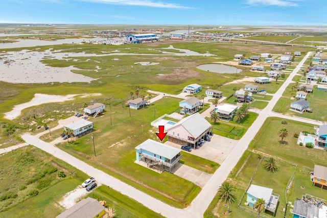 516 Treaty Drive, Surfside Beach, TX 77541