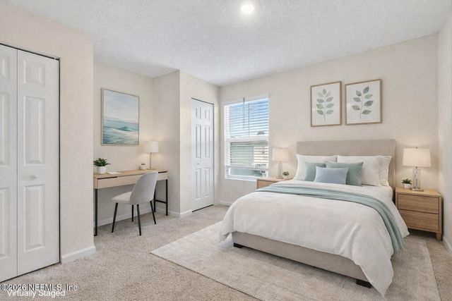 12784 VETERANS Court, Jacksonville, FL 32218