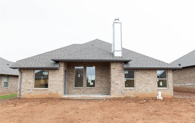 9212 NW 86th Street, Yukon, OK 73099