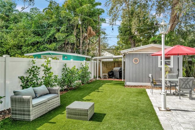 3002 W ALLINE AVENUE, Tampa, FL 33611