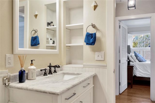 3002 W ALLINE AVENUE, Tampa, FL 33611