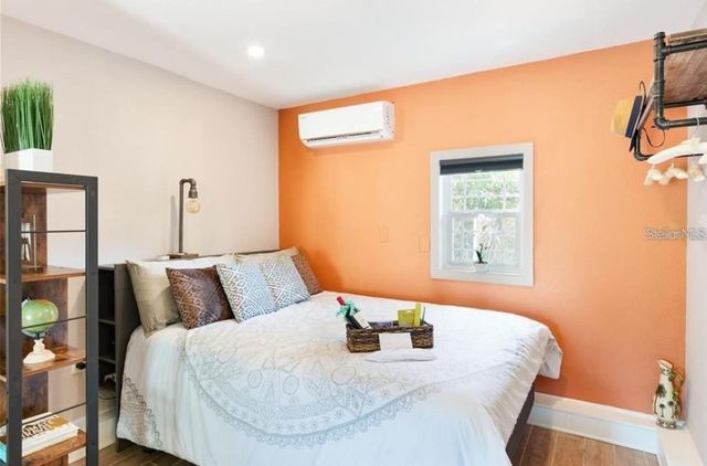 3002 W ALLINE AVENUE, Tampa, FL 33611