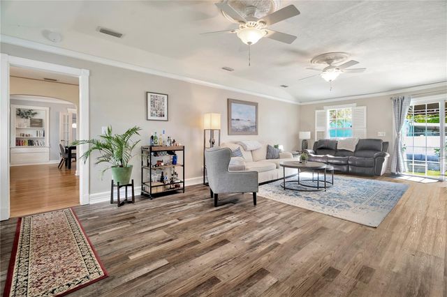 3002 W ALLINE AVENUE, Tampa, FL 33611