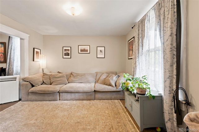 2115 W 31st Avenue, Denver, CO 80211