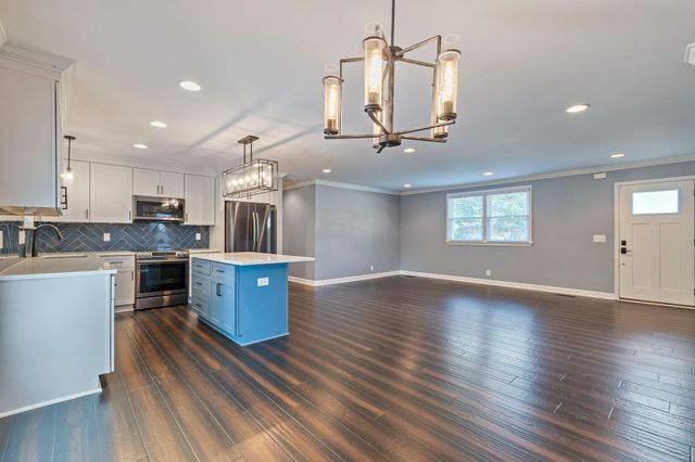 117 Stable Rd, Franklin, TN 37069
