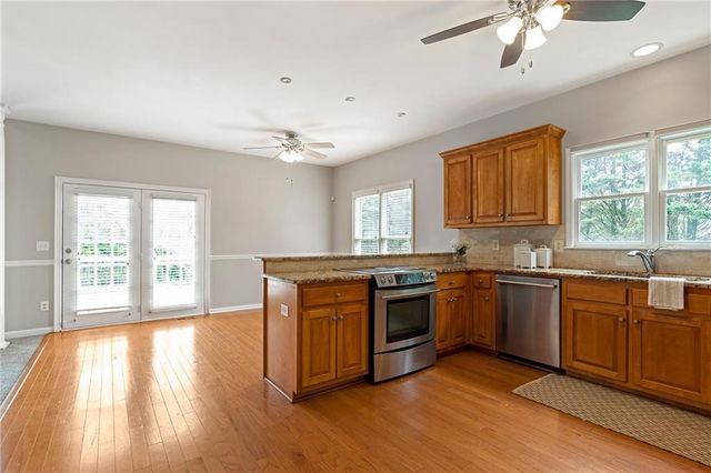 5015 Hyde Way, Cumming, GA 30040