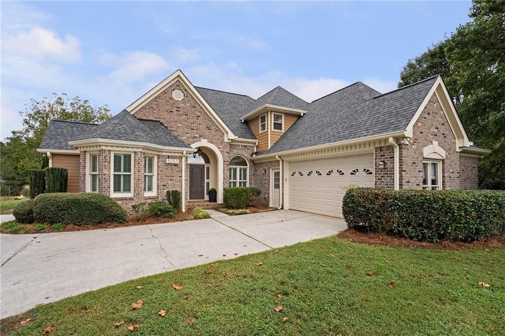 5015 Hyde Way, Cumming, GA 30040