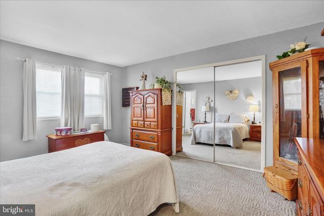 6104 JEFFERSON DR, Reading, PA 19606