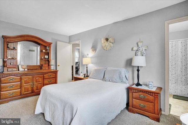 6104 JEFFERSON DR, Reading, PA 19606