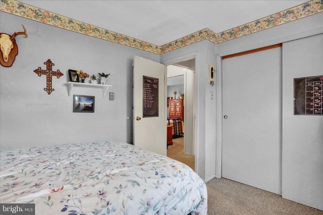 6104 JEFFERSON DR, Reading, PA 19606