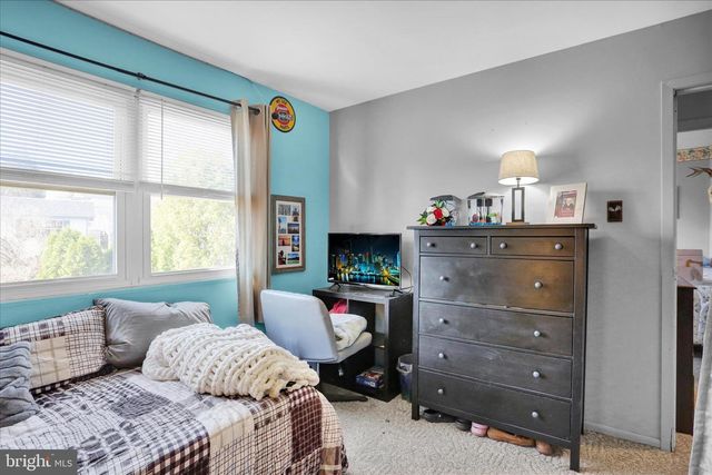 6104 JEFFERSON DR, Reading, PA 19606