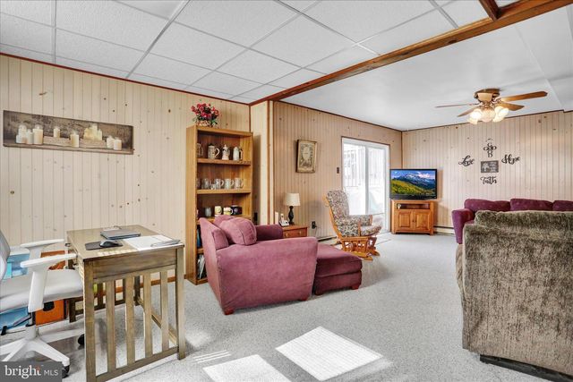 6104 JEFFERSON DR, Reading, PA 19606