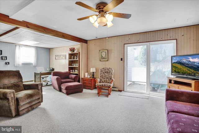 6104 JEFFERSON DR, Reading, PA 19606