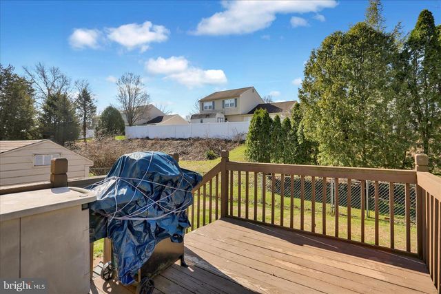 6104 JEFFERSON DR, Reading, PA 19606