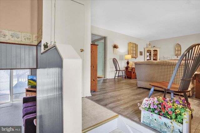 6104 JEFFERSON DR, Reading, PA 19606