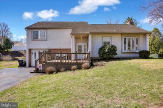 6104 JEFFERSON DR, Reading, PA 19606