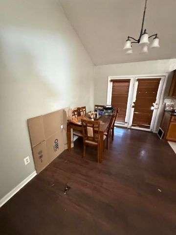 306 Fox Fire, Cloverdale, VA 24077