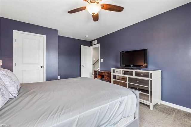 708 Canoe St, Chesapeake, VA 23323
