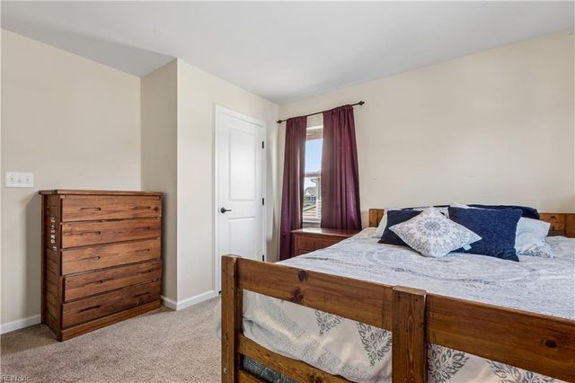 708 Canoe St, Chesapeake, VA 23323