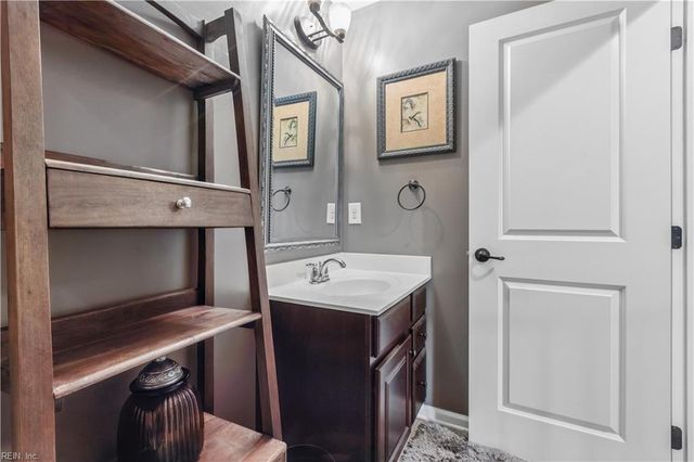708 Canoe St, Chesapeake, VA 23323