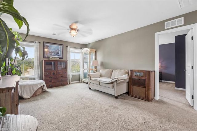 708 Canoe St, Chesapeake, VA 23323