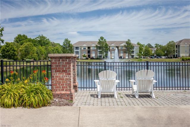 708 Canoe St, Chesapeake, VA 23323